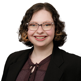 Rebecca Banner headshot